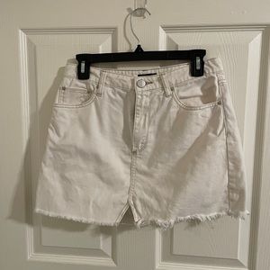 White BDG Urban Outfitters denim skirt